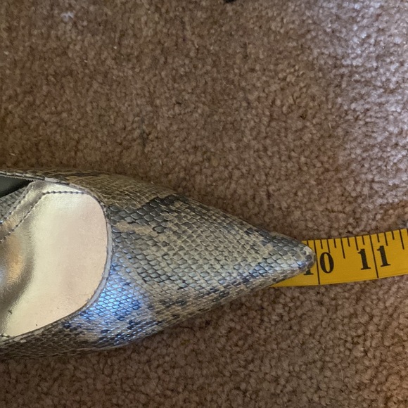 Rampage Maria snakeskin gray, silver, and cream metallic high heels - Picture 9 of 10
